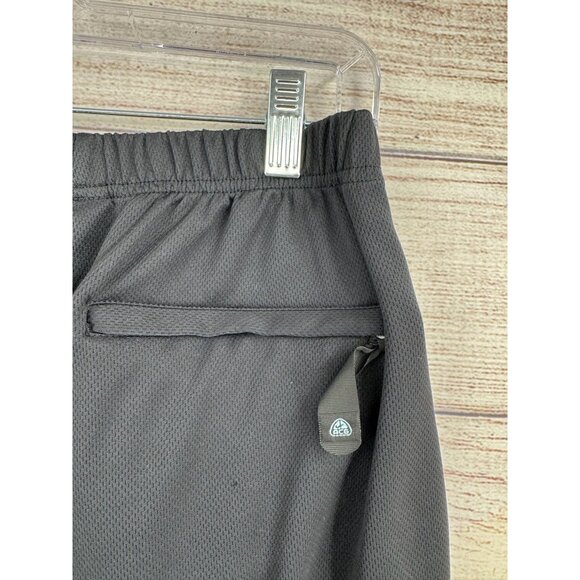 Nike ACG Sweat Pants Men's Size Medium Black Drawstring 3 Pockets - Picture 6 of 11